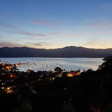 Akaroa Holiday Home Spacious And Quite With Stunning Harbour Views And Close To Town Exterior photo